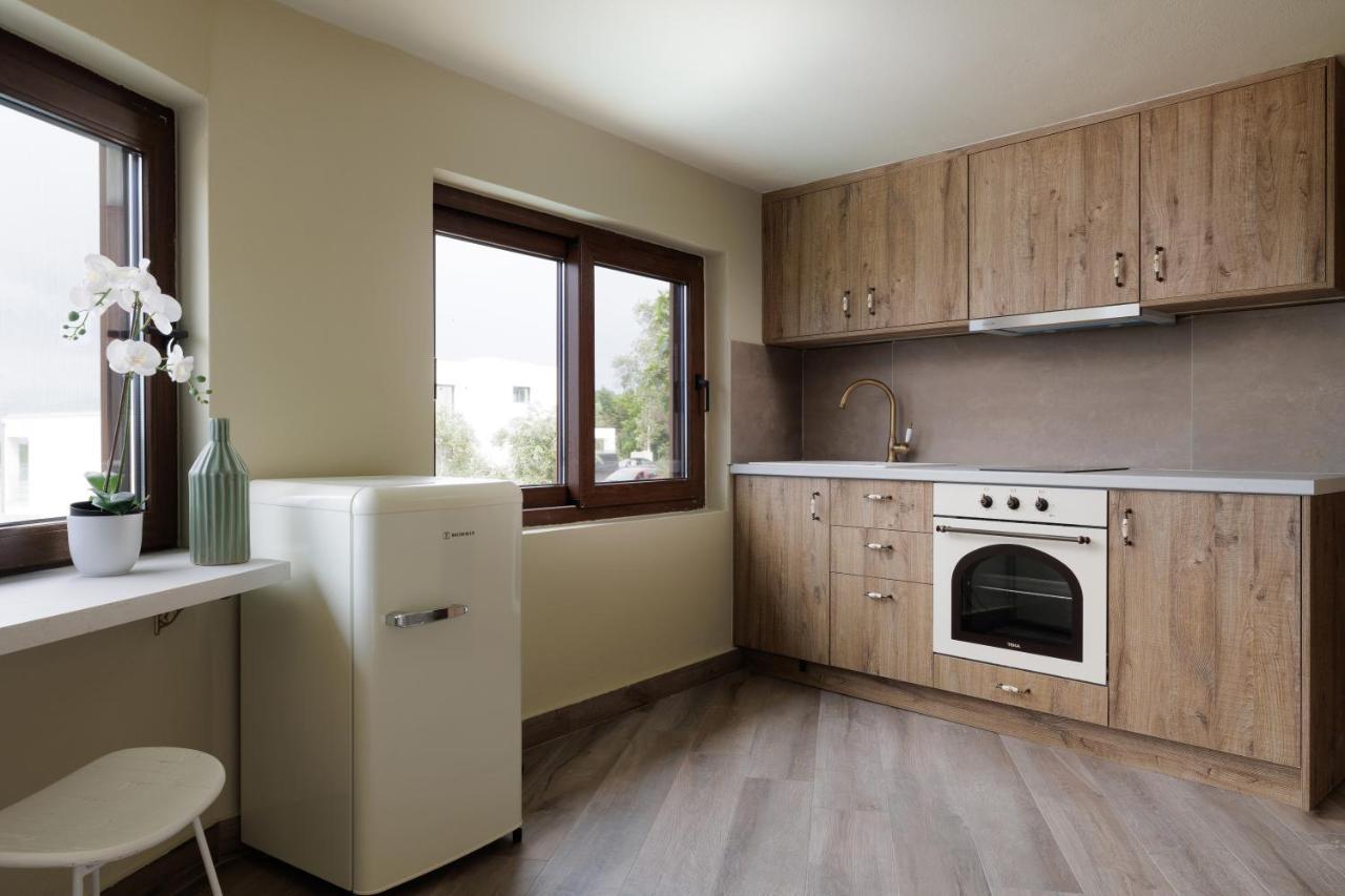 Dendrilia Villa & Suite By Rodostamo Collection Kassiopi Eksteriør billede